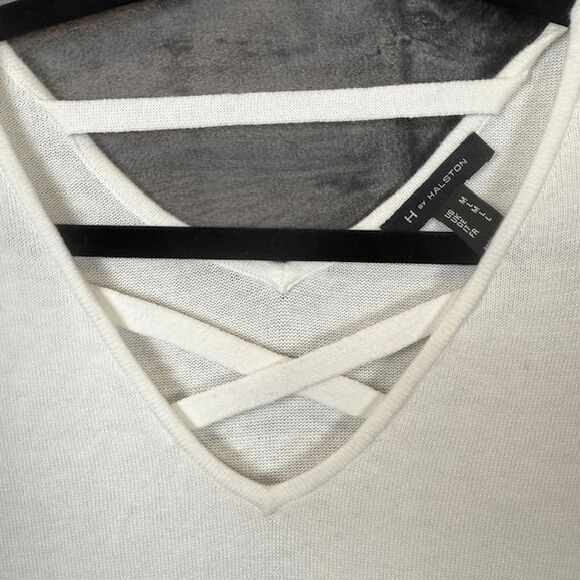 H by Halston Tunic Sweater Criss Cross Neckline Lightweight White Size Medium - Picture 4 of 11